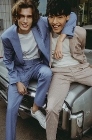 Wir haben das passende Outfit dafür: 
cool - lässig - modern